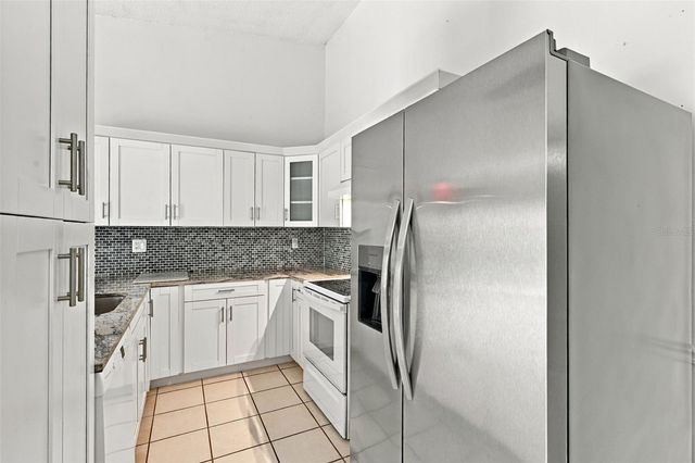 3380 CRYSTAL COURT E P, Palm Harbor, FL 34685