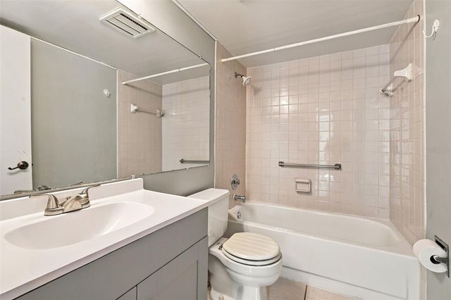 3380 CRYSTAL COURT E P, Palm Harbor, FL 34685