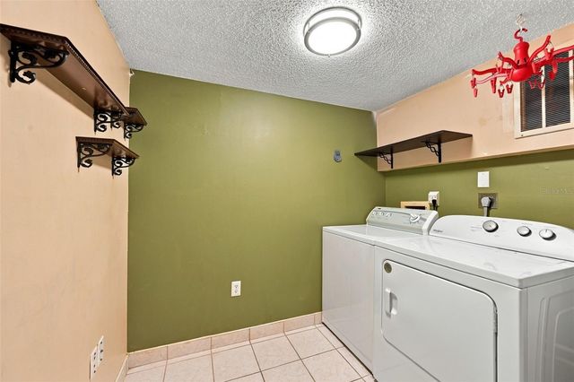 3380 CRYSTAL COURT E P, Palm Harbor, FL 34685