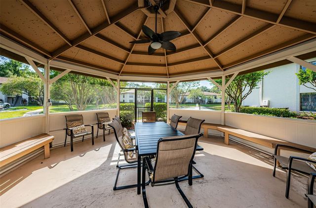 3380 CRYSTAL COURT E P, Palm Harbor, FL 34685