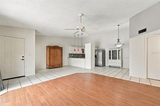3380 CRYSTAL COURT E P, Palm Harbor, FL 34685