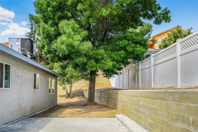 42823 Limeridge Drive, Lake Hughes, CA 93532