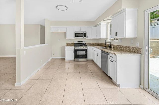 42823 Limeridge Drive, Lake Hughes, CA 93532