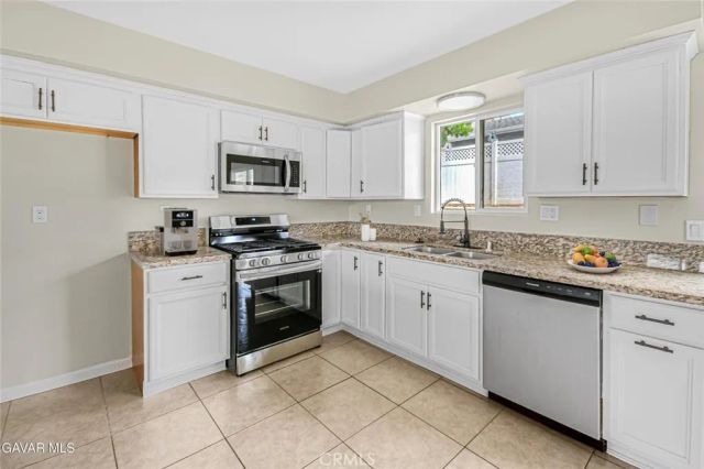 42823 Limeridge Drive, Lake Hughes, CA 93532