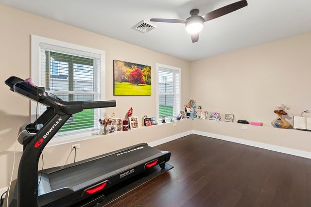 302 Oak Grove Avenue, Fall River, MA 02723