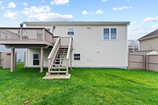 302 Oak Grove Avenue, Fall River, MA 02723