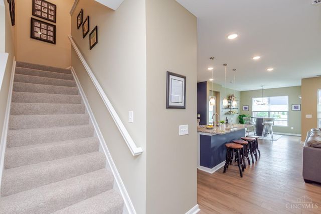 1621 Glade Valley Drive, Washington Twp, OH 45458