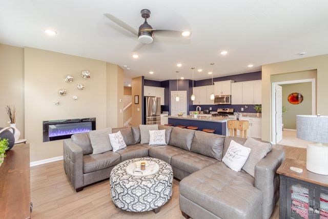 1621 Glade Valley Drive, Washington Twp, OH 45458