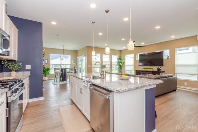 1621 Glade Valley Drive, Washington Twp, OH 45458