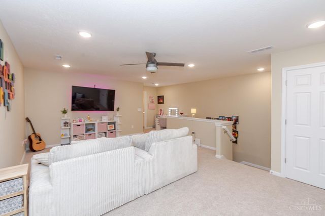 1621 Glade Valley Drive, Washington Twp, OH 45458