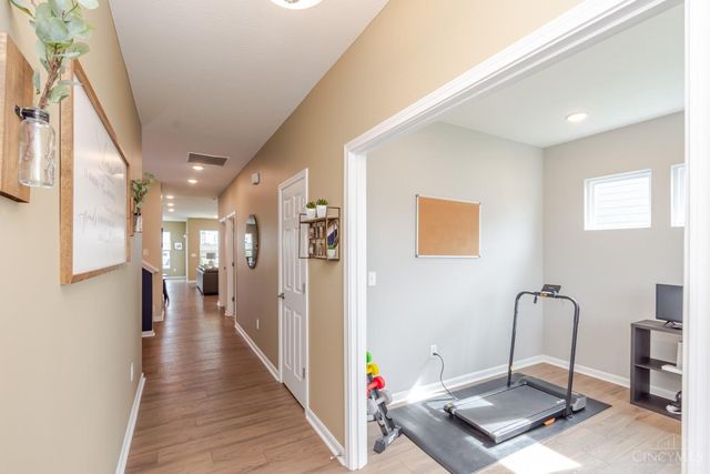 1621 Glade Valley Drive, Washington Twp, OH 45458