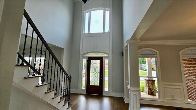 838 Natchez Valley Trace, Grayson, GA 30017