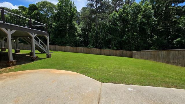 838 Natchez Valley Trace, Grayson, GA 30017