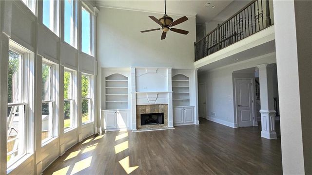 838 Natchez Valley Trace, Grayson, GA 30017