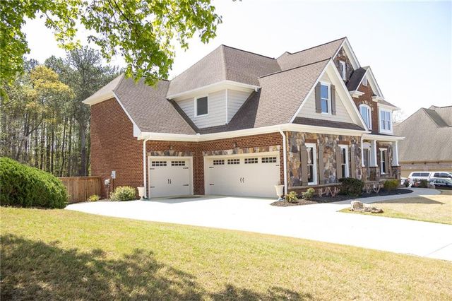 838 Natchez Valley Trace, Grayson, GA 30017