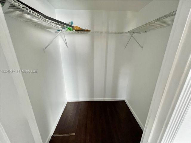 2841 NE 163rd Street 1007, North Miami Beach, FL 33160