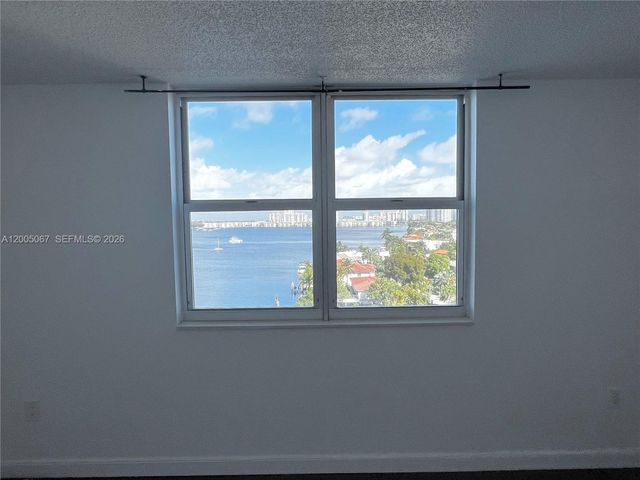 2841 NE 163rd Street 1007, North Miami Beach, FL 33160