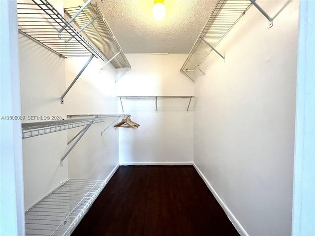 2841 NE 163rd Street 1007, North Miami Beach, FL 33160