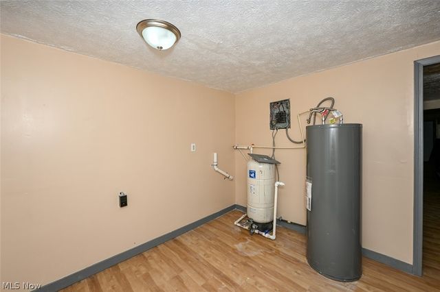 916 Abington Road, Akron, OH 44312