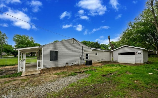 916 Abington Road, Akron, OH 44312