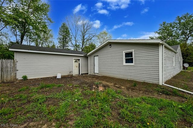 916 Abington Road, Akron, OH 44312