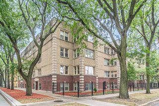 3923 W AINSLIE Street 2, Chicago, IL 60625