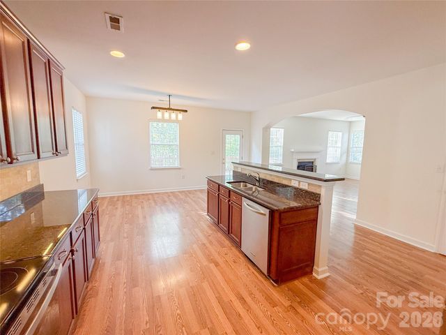 6682 Thistle Down Drive, Harrisburg, NC 28075