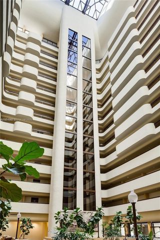 600 Biltmore Way 217, Coral Gables, FL 33134