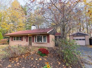 416 Pleasant St, Paxton, MA 01612