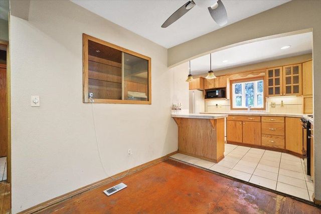 3303 E 35th Ave, Spokane, WA 99223