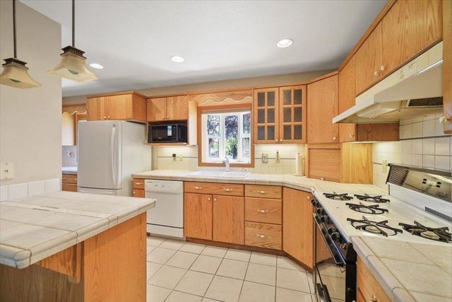 3303 E 35th Ave, Spokane, WA 99223
