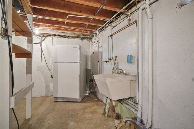 3303 E 35th Ave, Spokane, WA 99223