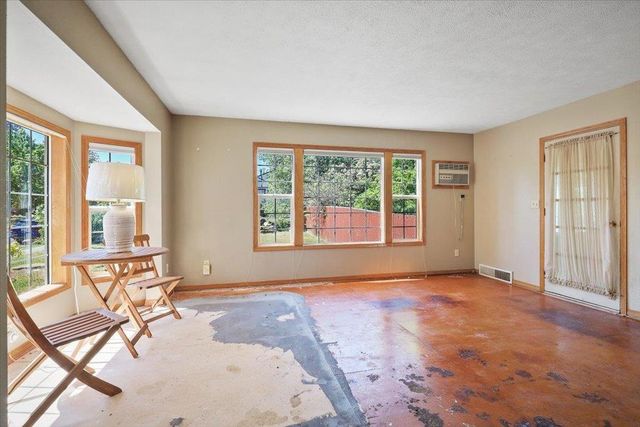 3303 E 35th Ave, Spokane, WA 99223