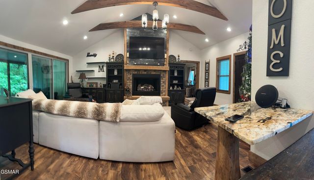 4445 Liberty Road, Cosby, TN 37722