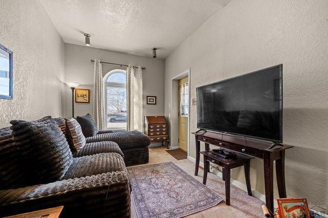 2250 Denver Blvd, Pueblo, CO 81008