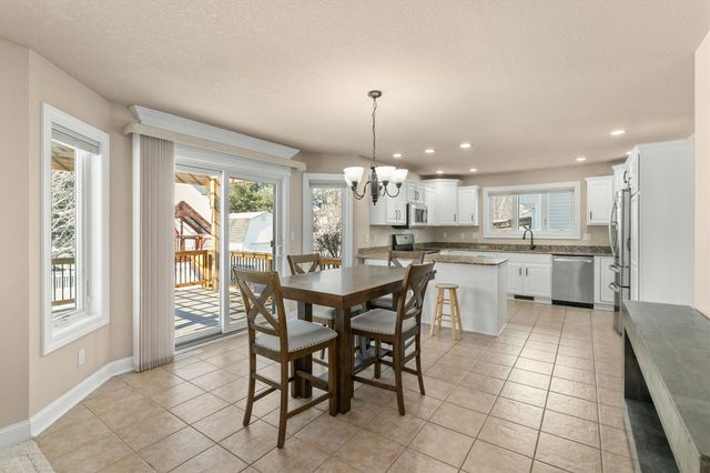 4943 Hemingway Drive, Ames, IA 50014