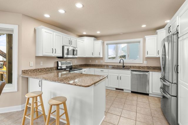 4943 Hemingway Drive, Ames, IA 50014