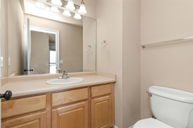 4943 Hemingway Drive, Ames, IA 50014