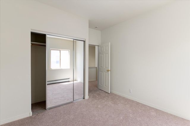 6532 Camino Rojo, Santa Fe, NM 87507