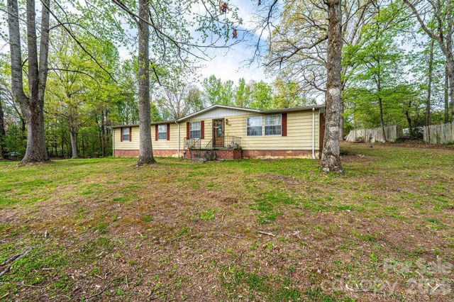 2474 Chandler Place, Granite Falls, NC 28630