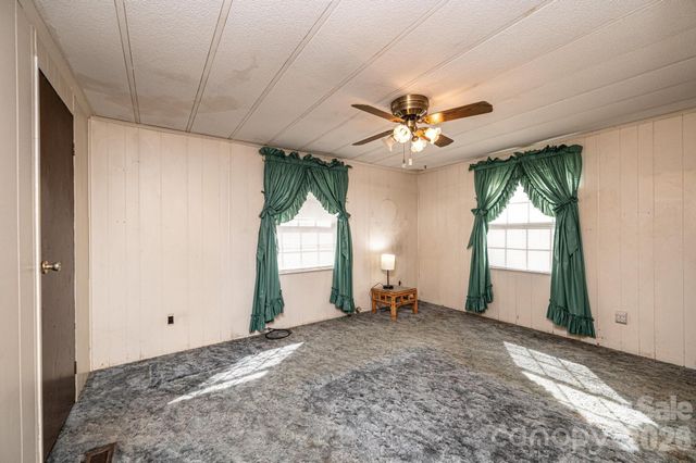 2474 Chandler Place, Granite Falls, NC 28630