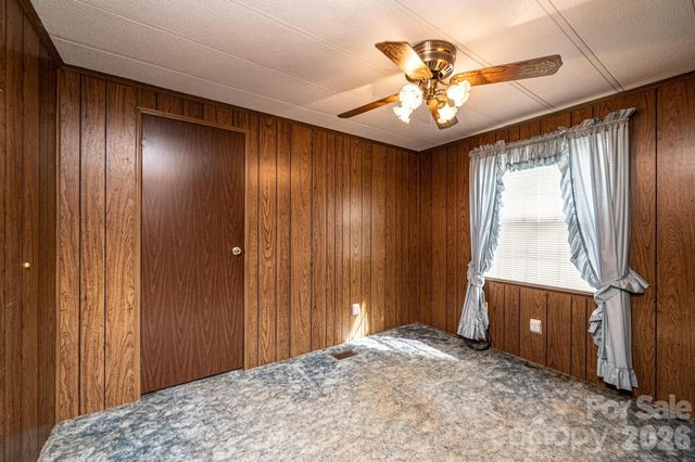 2474 Chandler Place, Granite Falls, NC 28630