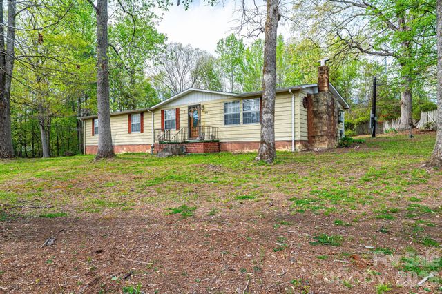 2474 Chandler Place, Granite Falls, NC 28630