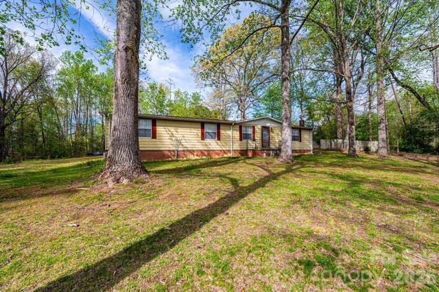 2474 Chandler Place, Granite Falls, NC 28630
