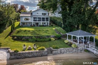 52 Arrowhead Road, Brookfield, CT 06804