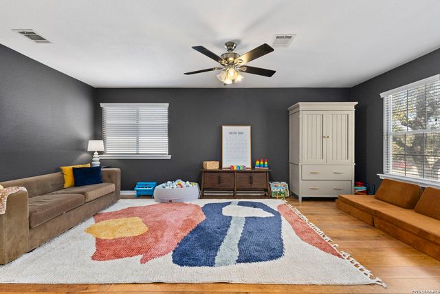257 Michelle Ln, Boerne, TX 78006