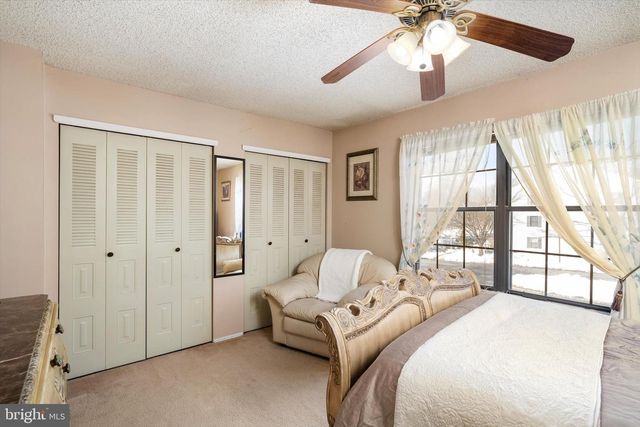 2 BRITTON CT, Lawrenceville, NJ 08648