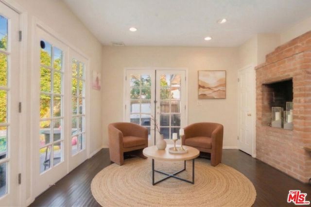 16155 Otsego Street, Encino (los Angeles), CA 91436