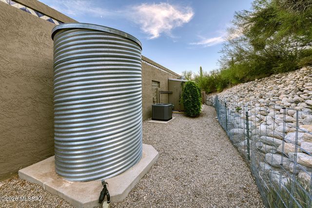 4550 N Placita De Las Chacras, Tucson, AZ 85718