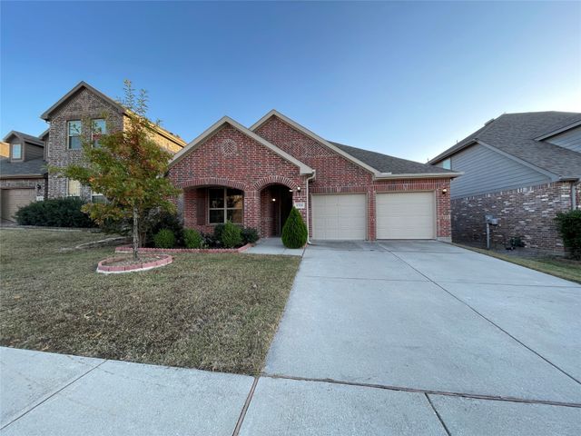 1724 Lone Lynx Way, Wylie, TX 75098